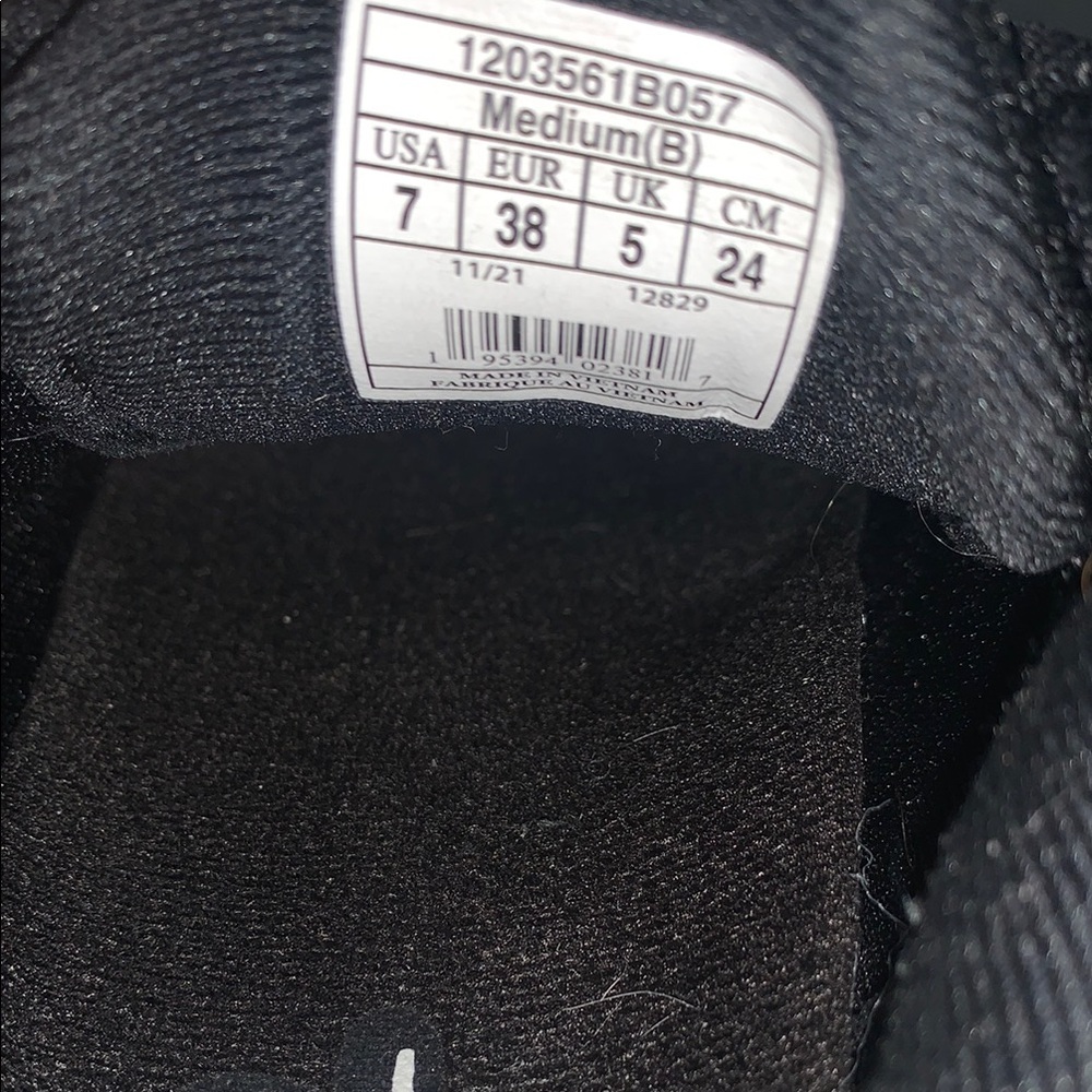 Brooks Black Ghost 14 Women’s Size 7 - Picture 7 of 9